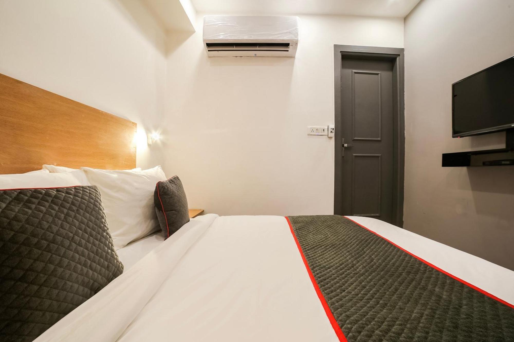 Super Hotel O Nawada Metro Delhi  Esterno foto